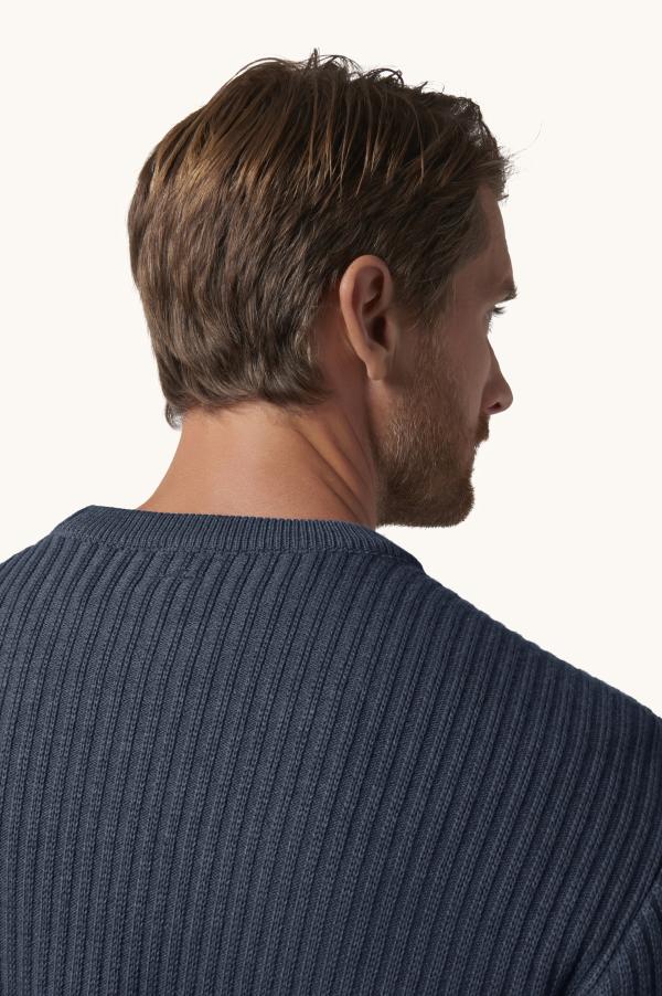 Roundneck Sweater